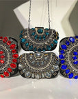 Pearls and Perfection: Stunning Clutch Bags for Any Outfit