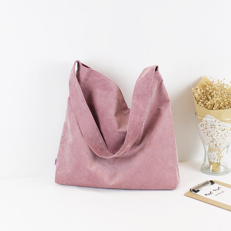 Casual Elegance: A Corduroy Shoulder Bag for Effortless Style