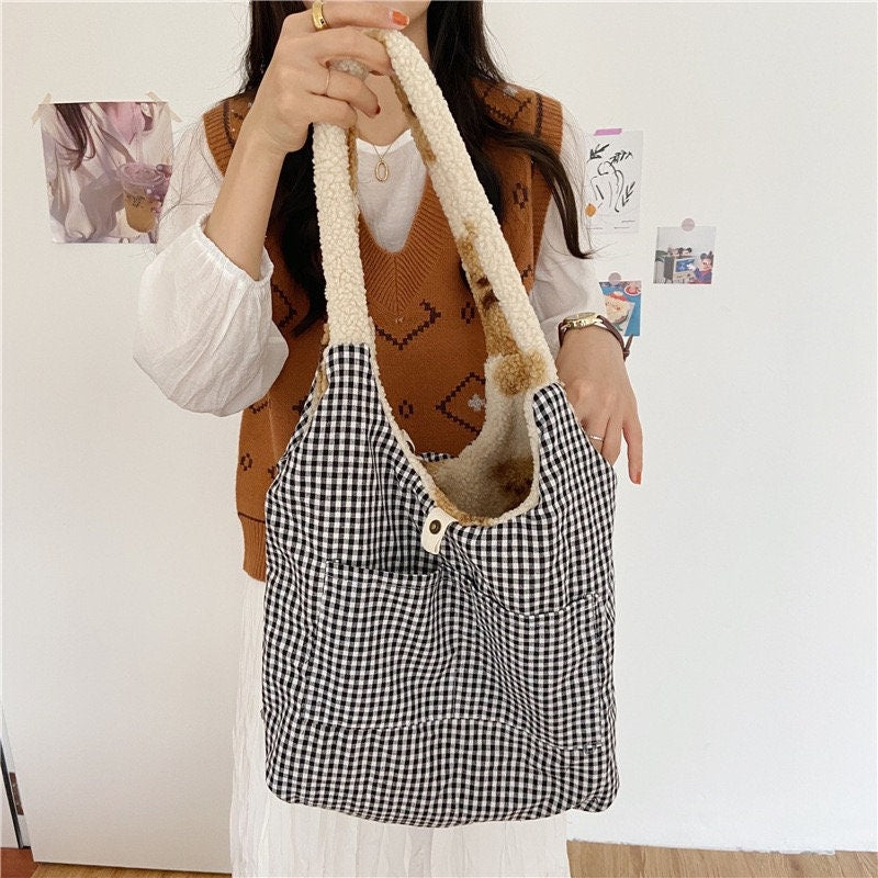 Stay Cute and Cozy with Our Fluffy Shoulder Bag