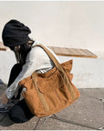 Classic Canvas Shoulder Bag with Timeless Design