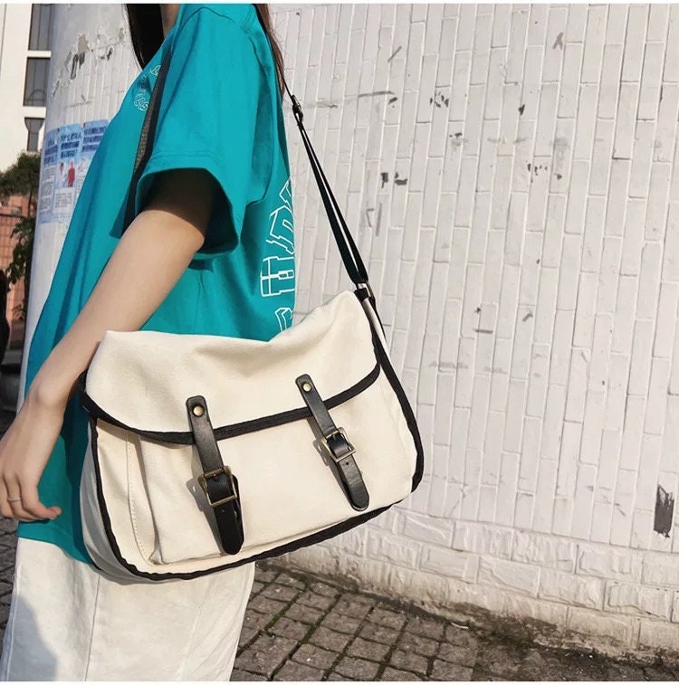 Unisex Canvas Crossbody Bag for Gender-Neutral Style