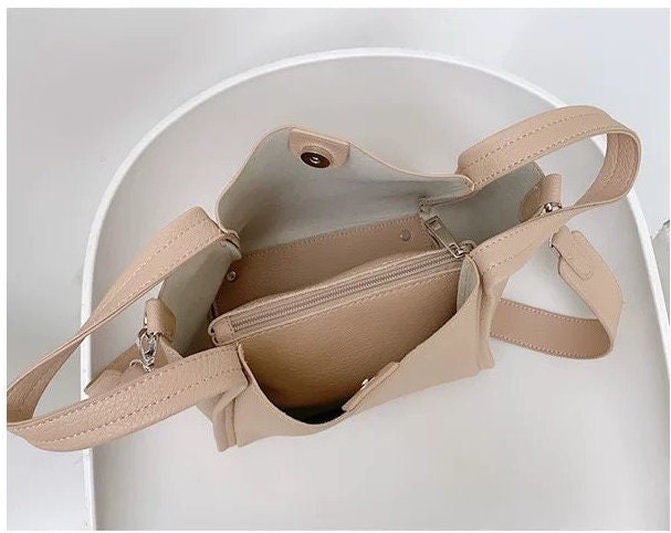 Modern and Minimalist PU Leather Shoulder Bag