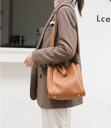 Modern and Minimalist PU Leather Shoulder Bag