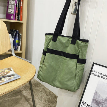 Upgrade Your Style with Our Eco-Friendly Canvas Shoulder Bag