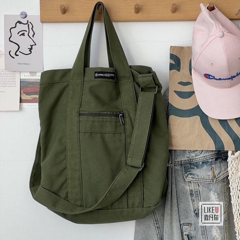 Roomy Canvas Bag with Adjustable Strap for Everyday Use