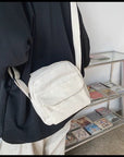 Take It Anywhere: The Durable and Adjustable Strap Canvas Bag