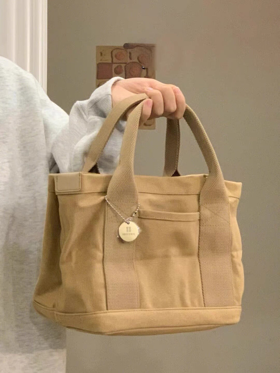 Chic and Eco-Friendly Canvas Handbags