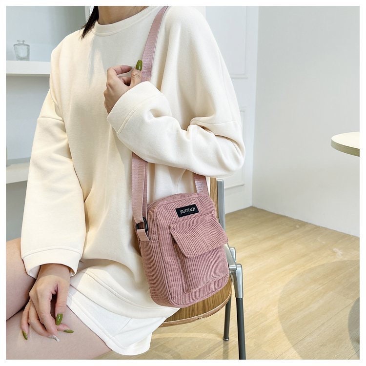 Soft and Durable: A Corduroy Crossbody Bag for Daily Use