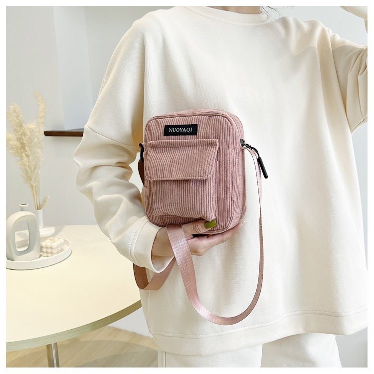 Soft and Durable: A Corduroy Crossbody Bag for Daily Use