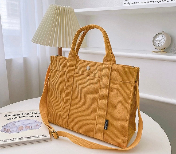 Perfectly Fitted: Corduroy Bag with Adjustable Strap